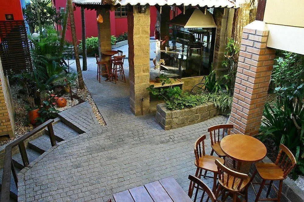 Pousada Vila Taquaras Balneário Camboriú 3*,
